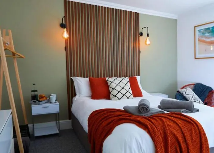 The Courtyard Apartment - Yorkshire Coast Holiday Lets